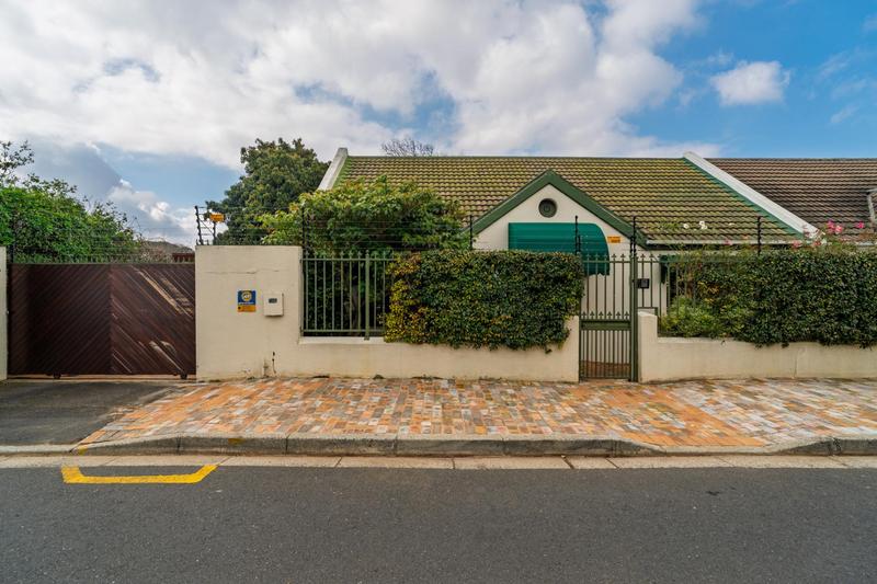 3 Bedroom Property for Sale in Rondebosch Western Cape